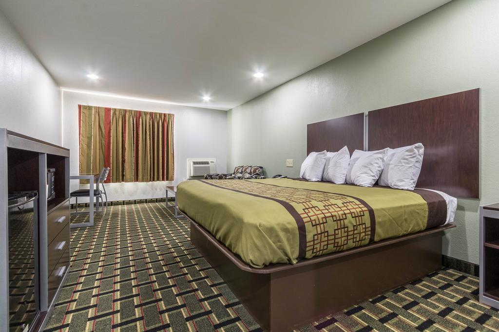 Scottish Inn And Suites ทอมบอล ภายนอก รูปภาพ