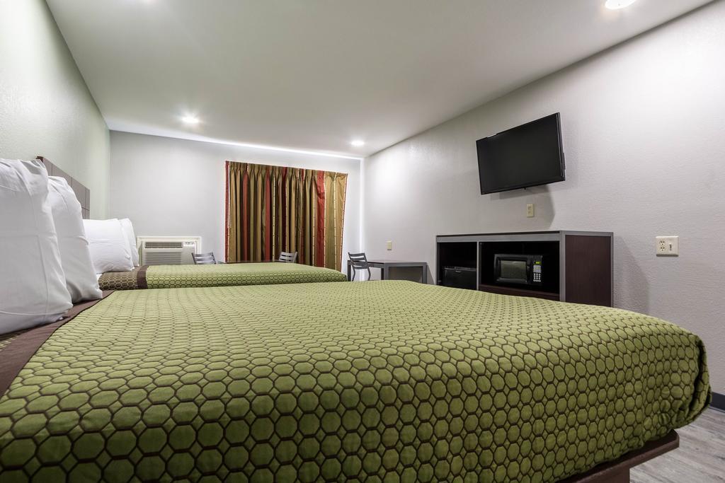 Scottish Inn And Suites ทอมบอล ภายนอก รูปภาพ